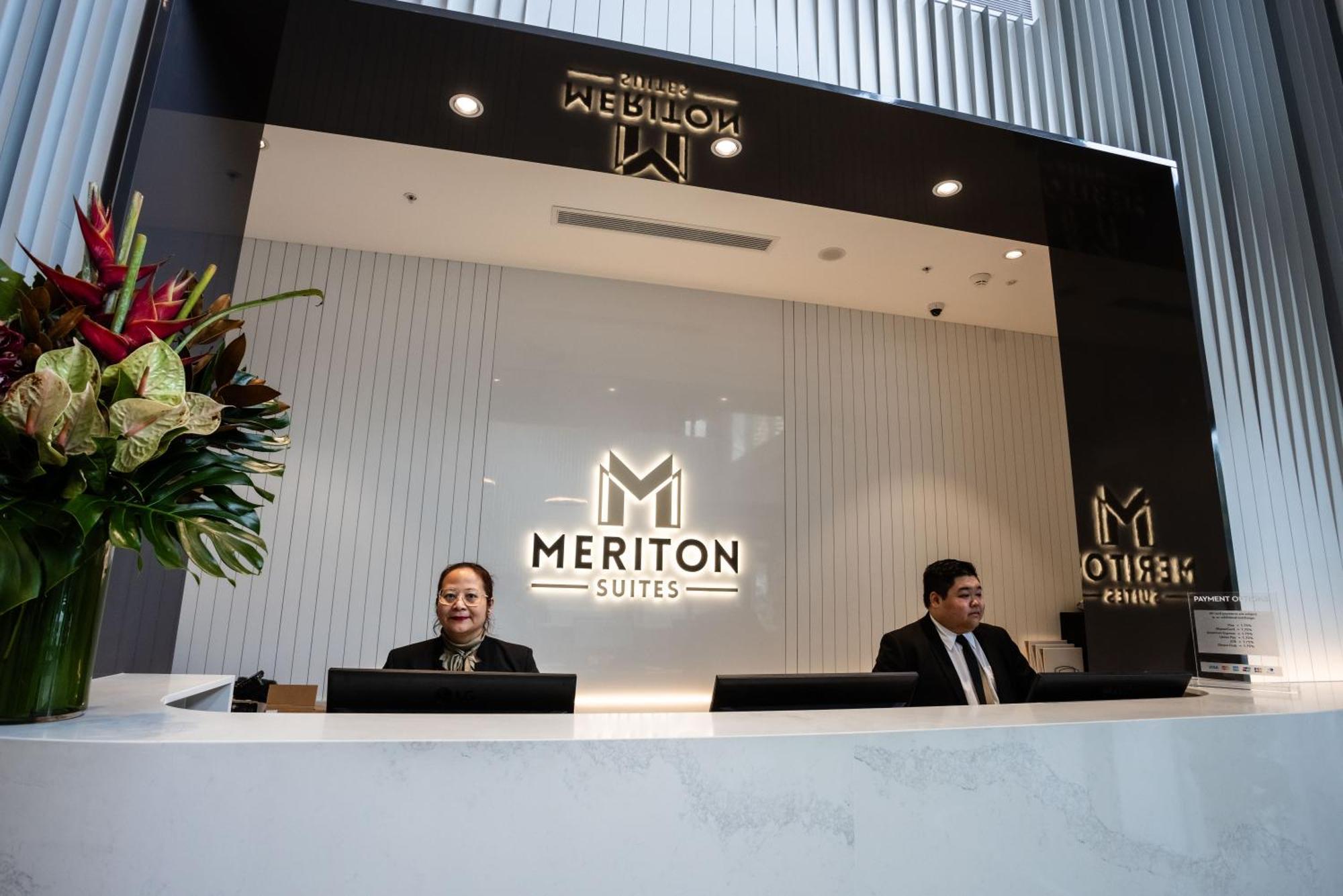 Meriton Suites Liverpool Bagian luar foto Meriton Suites